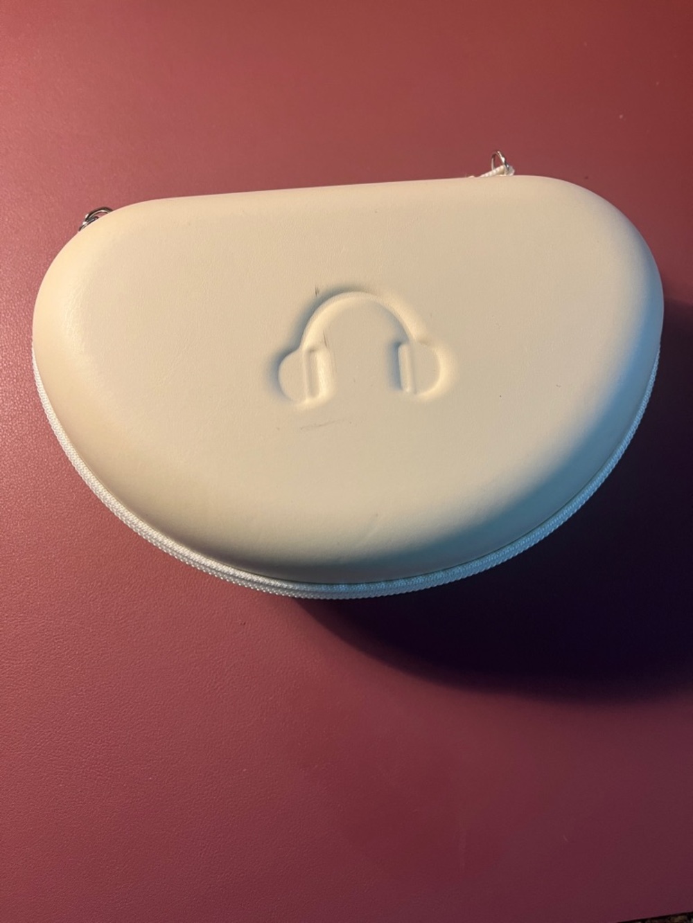 White Hard Shell Headphone Carrying Case